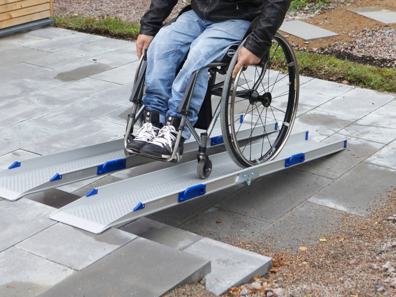 klapprampe f von feal - alu rollstuhlschienen klappbar fuer treppen und absaetze