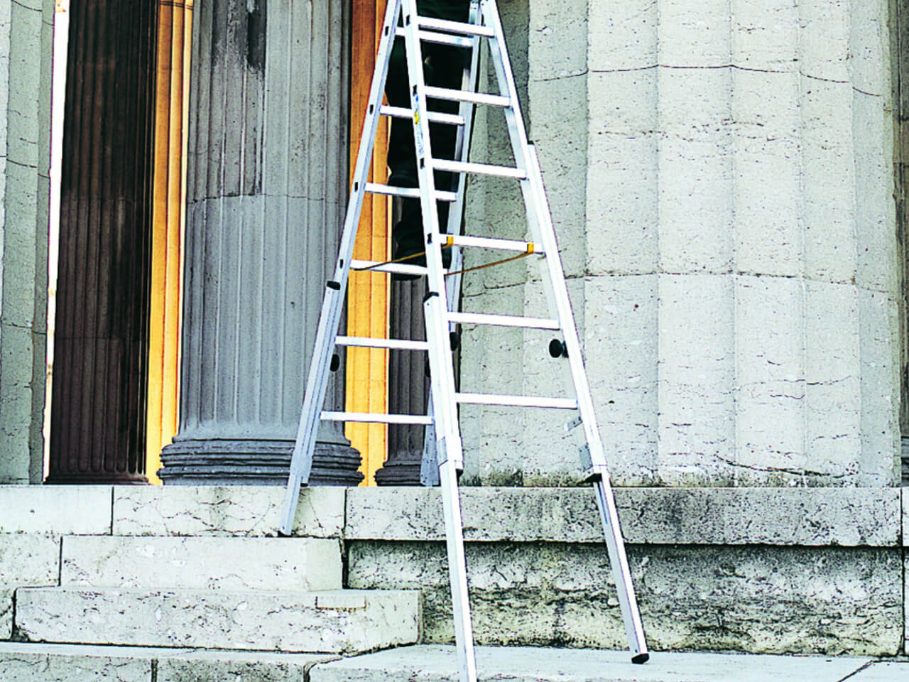 treppenleiter varioflex b vom deutschen leiterhersteller zarges