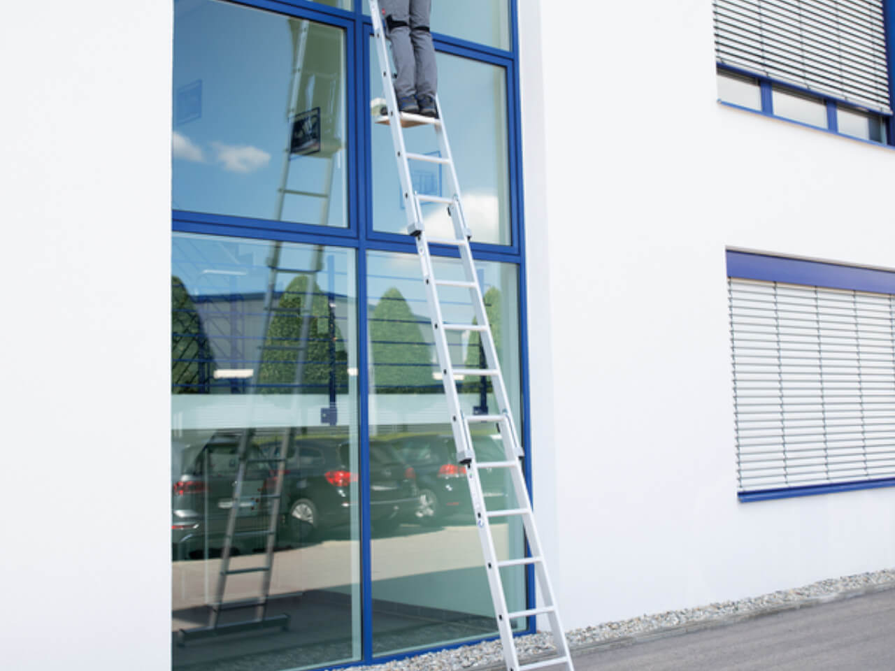 munk glasreinigerleiter mittelstueck fuer das putzen von glas